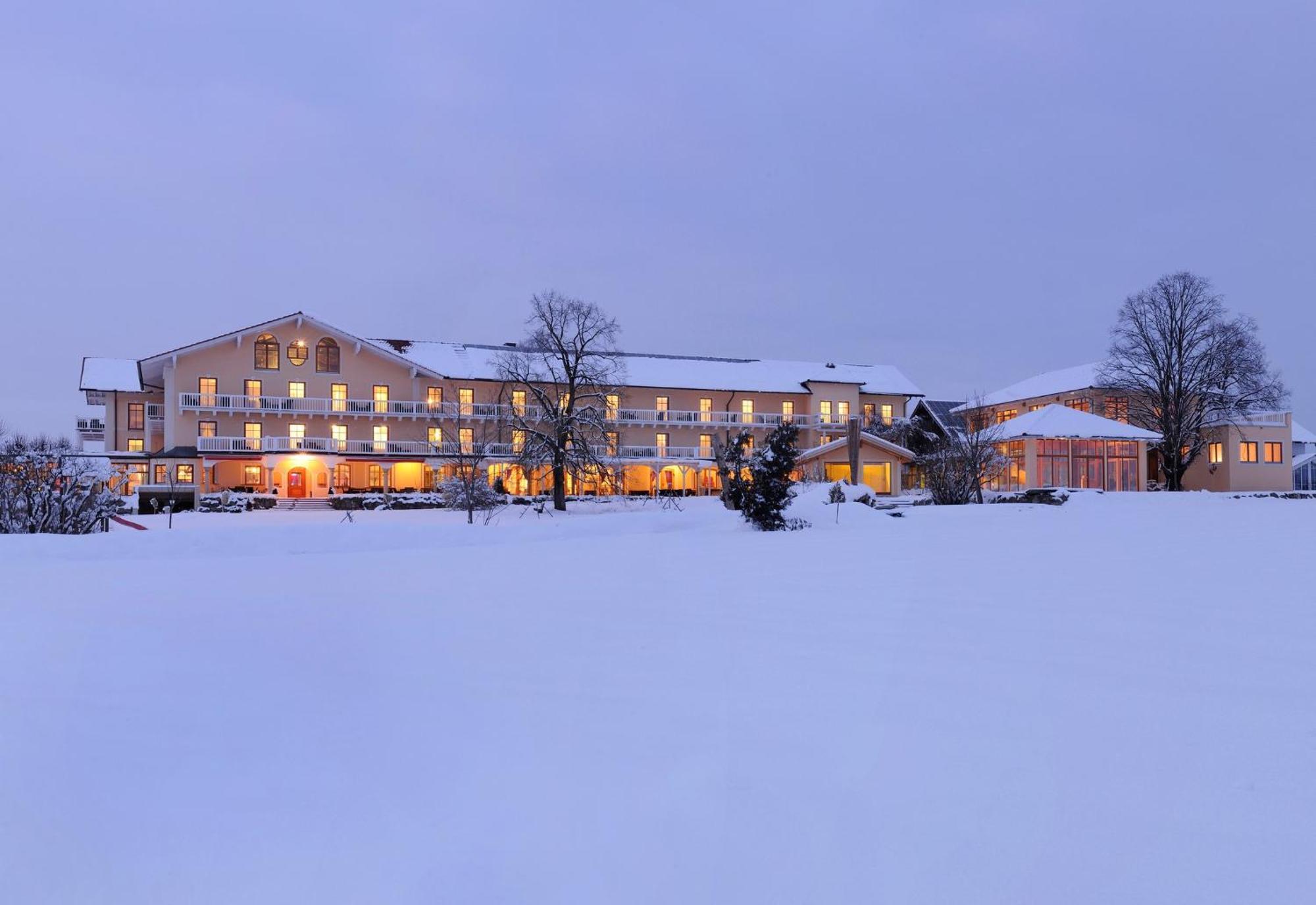 Wellness Natur Resort Gut Edermann Teisendorf Esterno foto