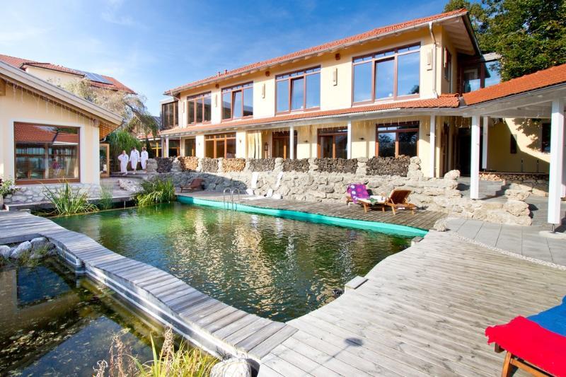 Wellness Natur Resort Gut Edermann Teisendorf Esterno foto